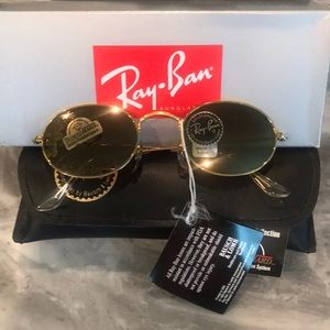 VINTAGE RAY-BAN BRAND NEW W/BOX